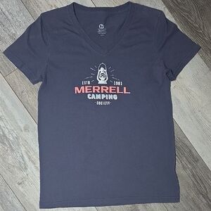 Merrell | Camping Society V-neck Short Sleeve Graphic Tee Short Sz Sm